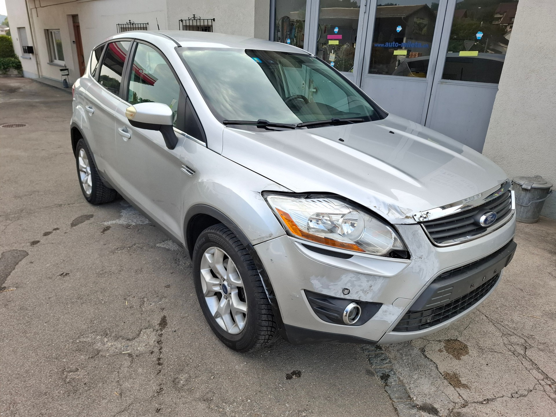 FORD Kuga 2.0 TDCi Titanium 4WD PowerShift-image-1
