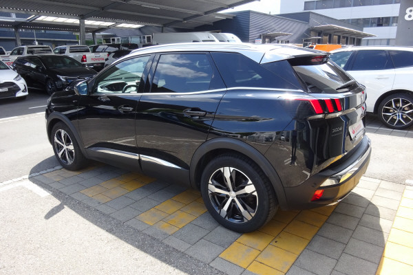 PEUGEOT 3008 2.0 BlueHDi GT-image-4