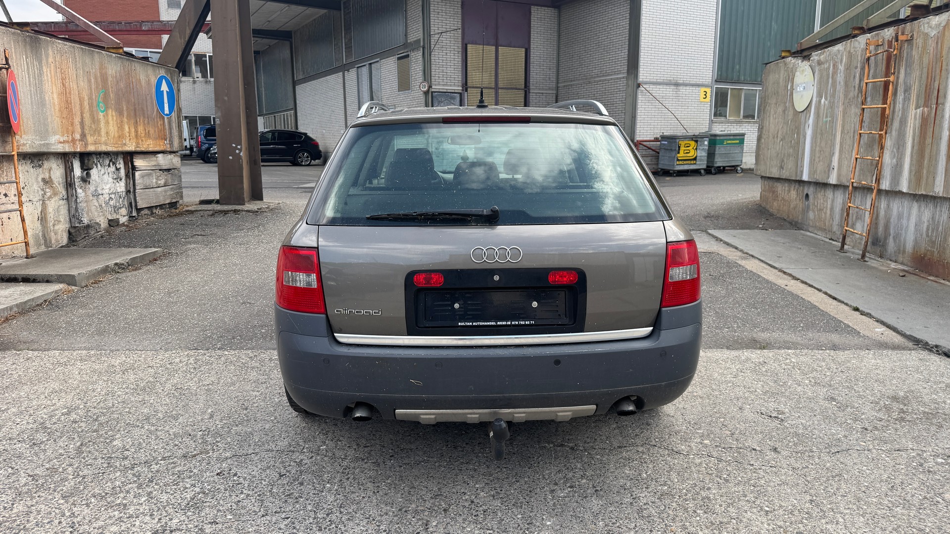 AUDI A6 allroad 2.5TDI quattro-showroom-element-3