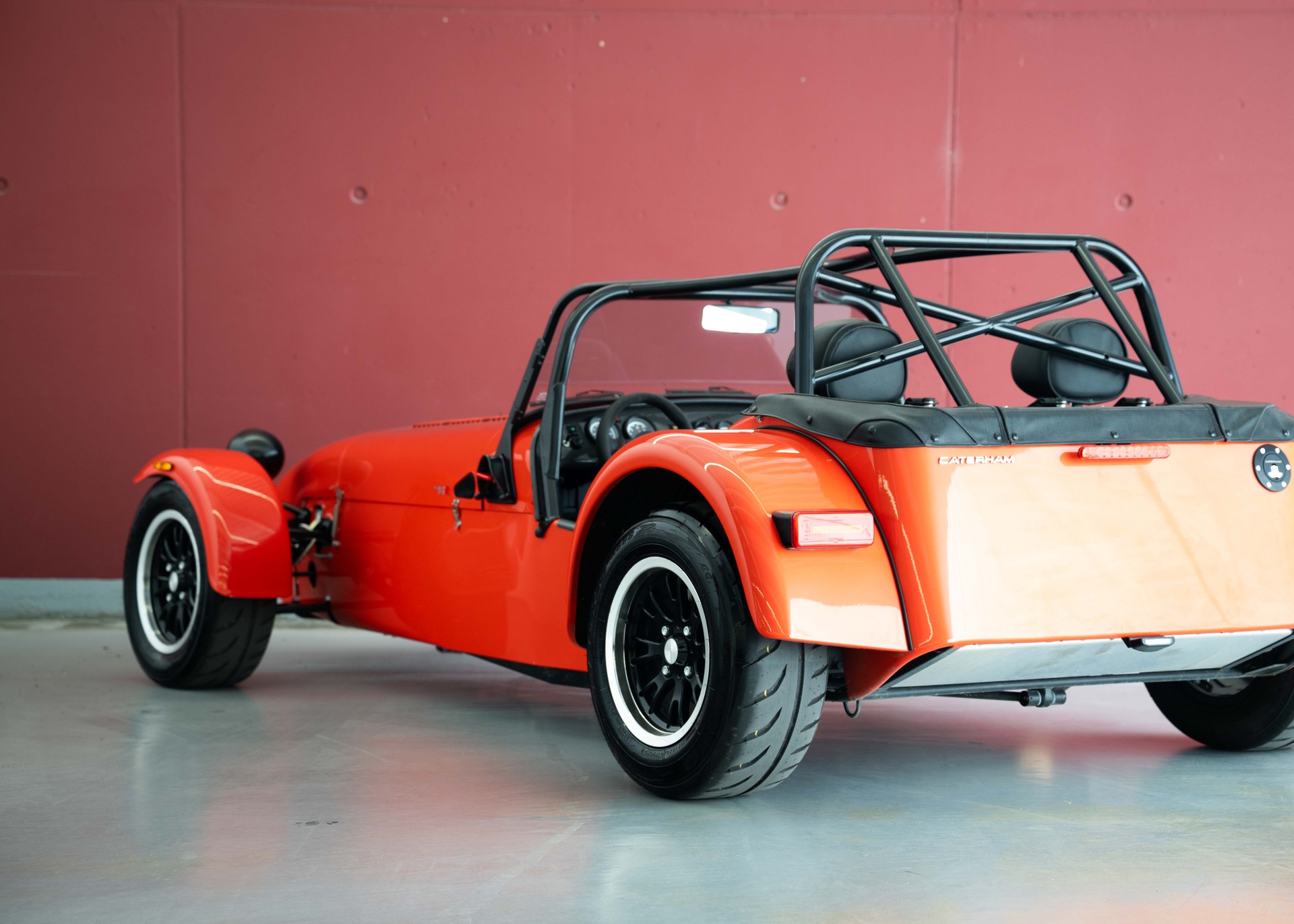 CATERHAM Seven 340R SV (MY26, Swiss new car, Arancio Argos paint, Signature seats, 24-month factory warranty, delivery March 27)-image-10