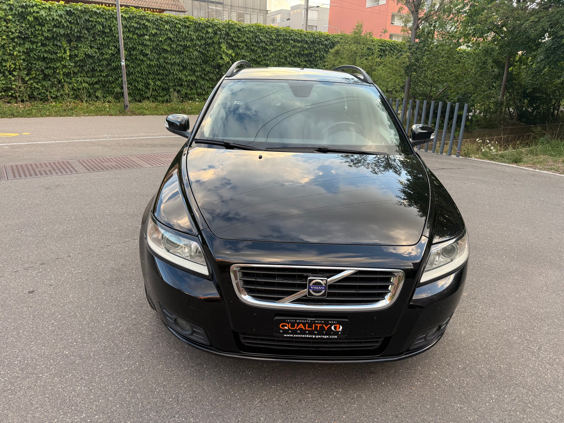VOLVO V50 2.0D Kinetic-showroom-element-2