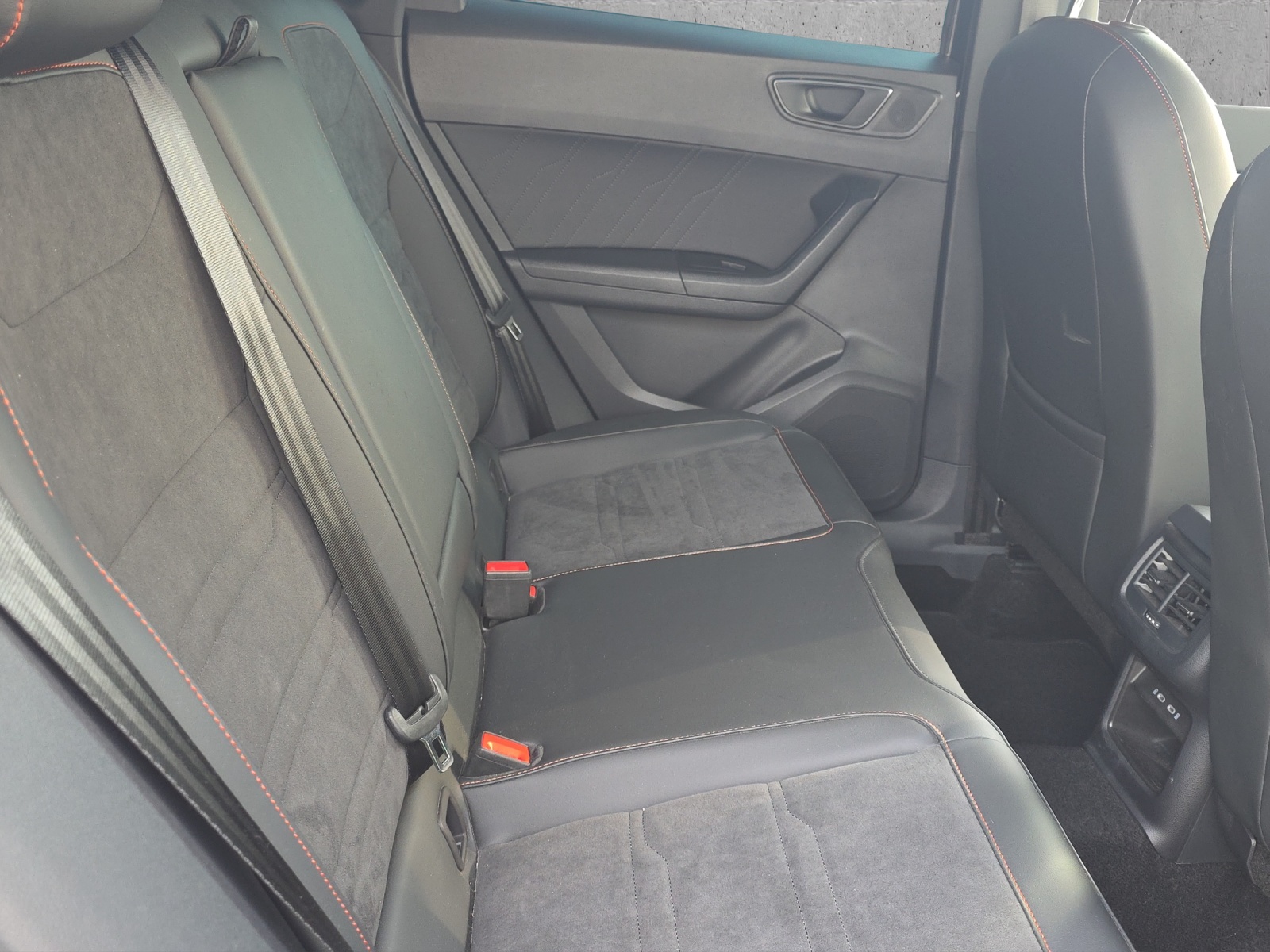 SEAT Ateca 2.0 TDI CR Move 4Drive DSG-image-12
