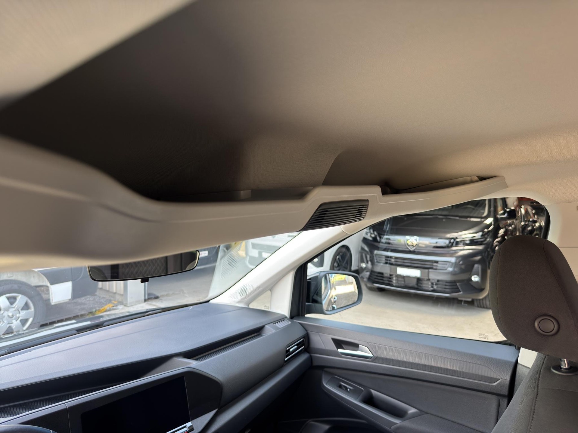 VW Caddy Maxi 2.0 TDI 122 Style DSG 7Plätzer-image-24