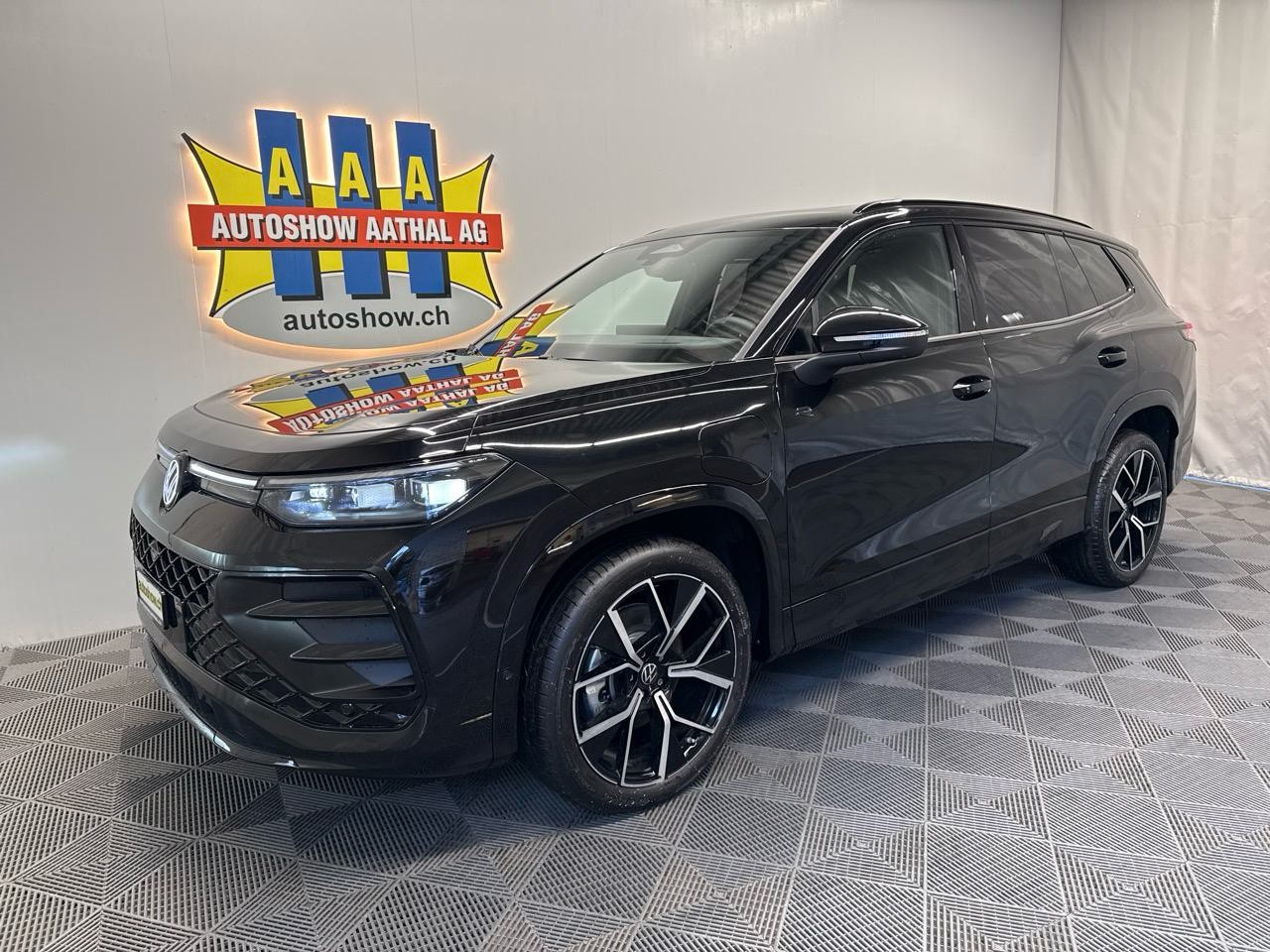 VW Tayron 1.5 TSI PHEV R-Line Black Style Limited Editon 272PS