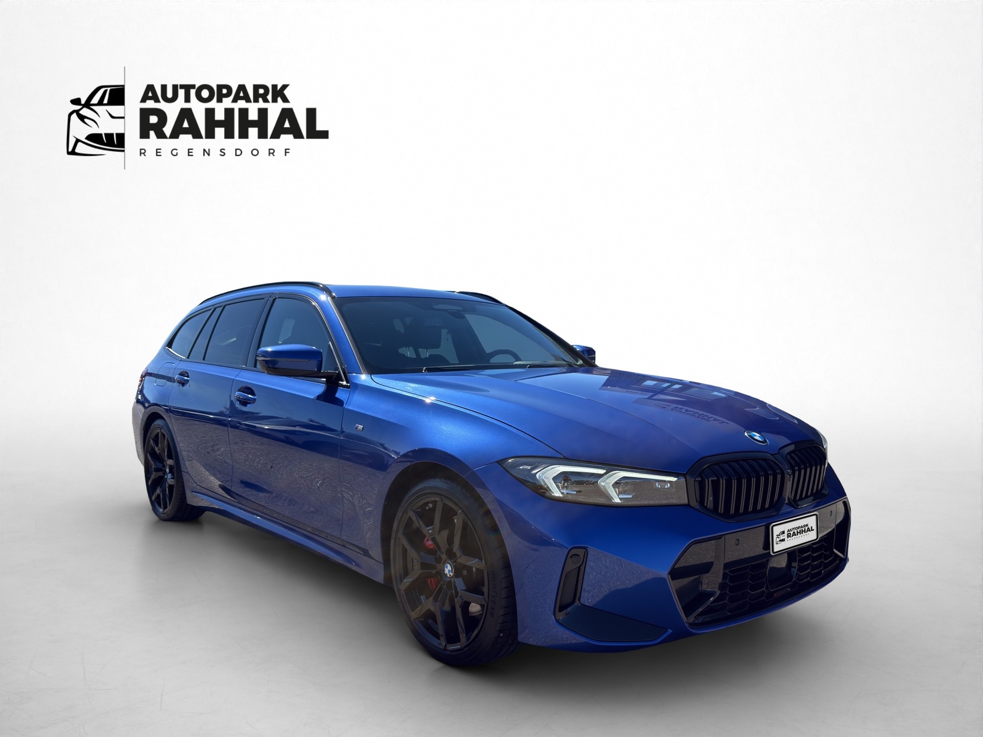 BMW 320d xDrive 48V Touring Steptronic M Sport Pro-showroom-element-3