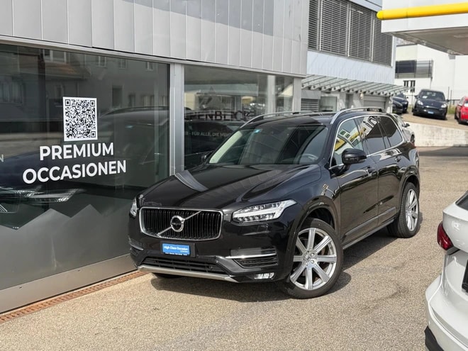 VOLVO XC90 D5 AWD Momentum Geartronic