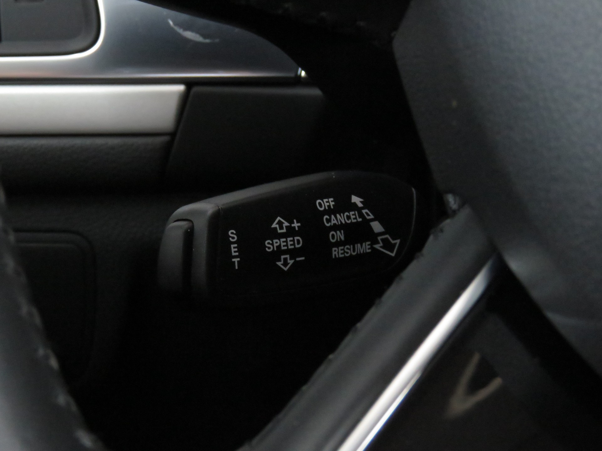 AUDI A6 Avant 2.0 TFSI Quattro S-tronic (Automat)-image-19