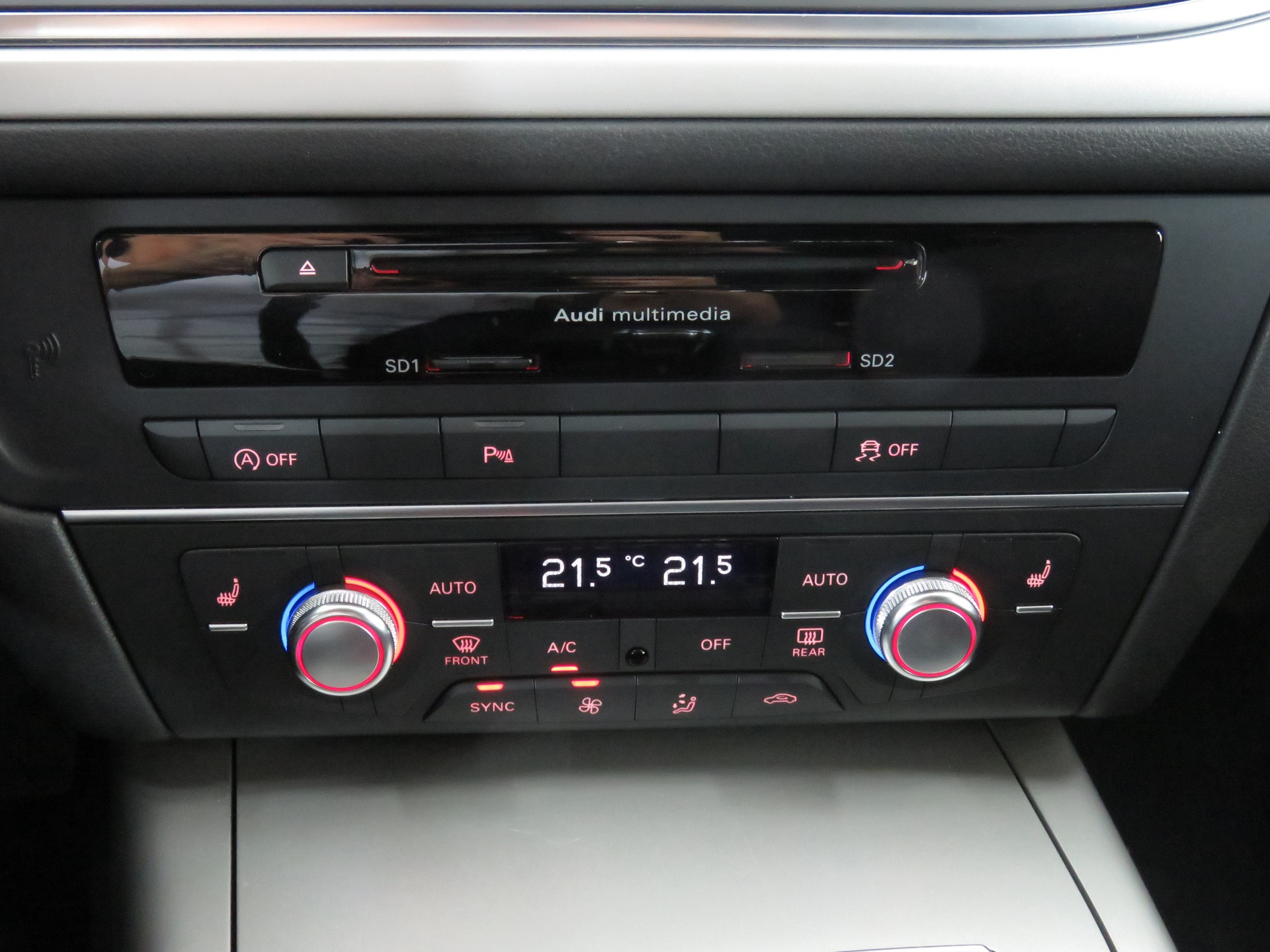 AUDI A6 Avant 2.0 TFSI Quattro S-tronic (Automat)-image-15