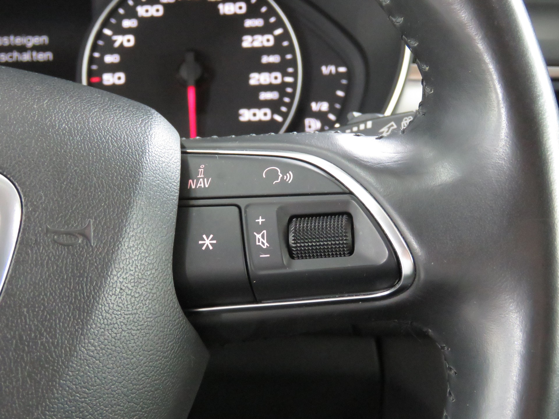 AUDI A6 Avant 2.0 TFSI Quattro S-tronic (Automat)-image-20
