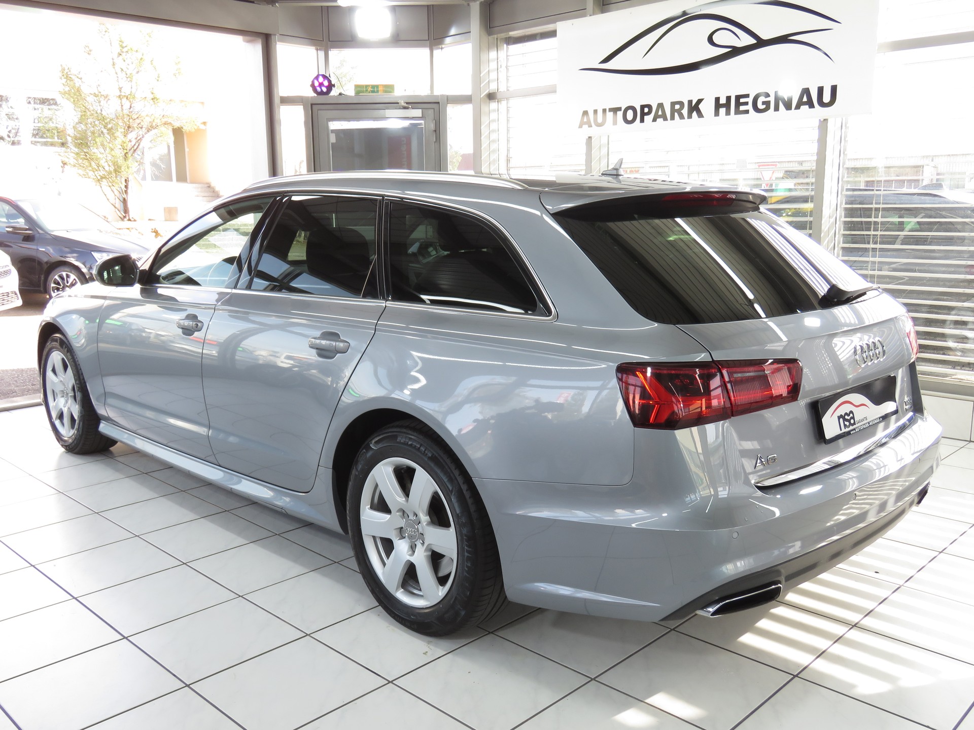 AUDI A6 Avant 2.0 TFSI Quattro S-tronic (Automat)-image-5