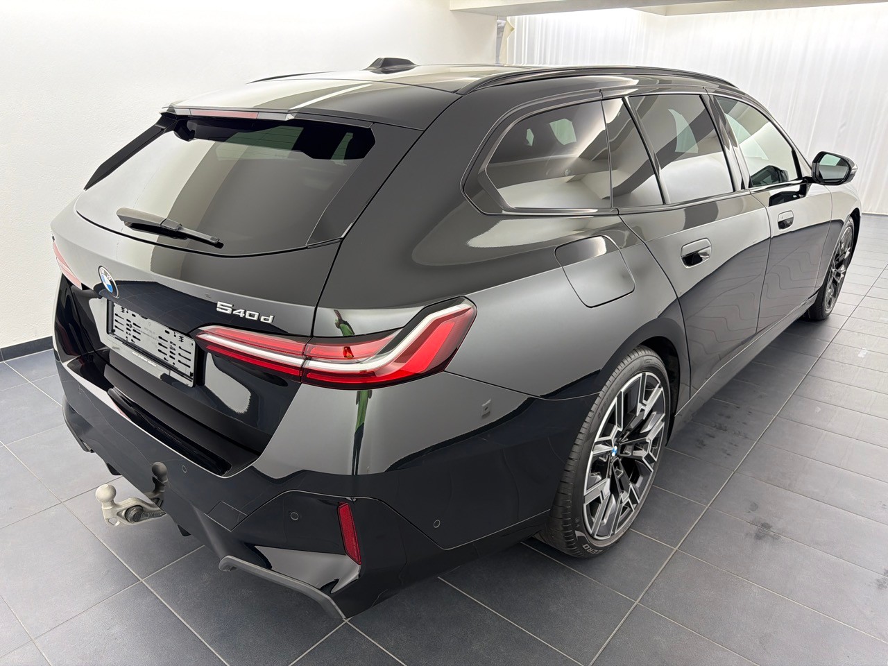 BMW 540d xDr 48V Tour M.S.Pro-showroom-element-2