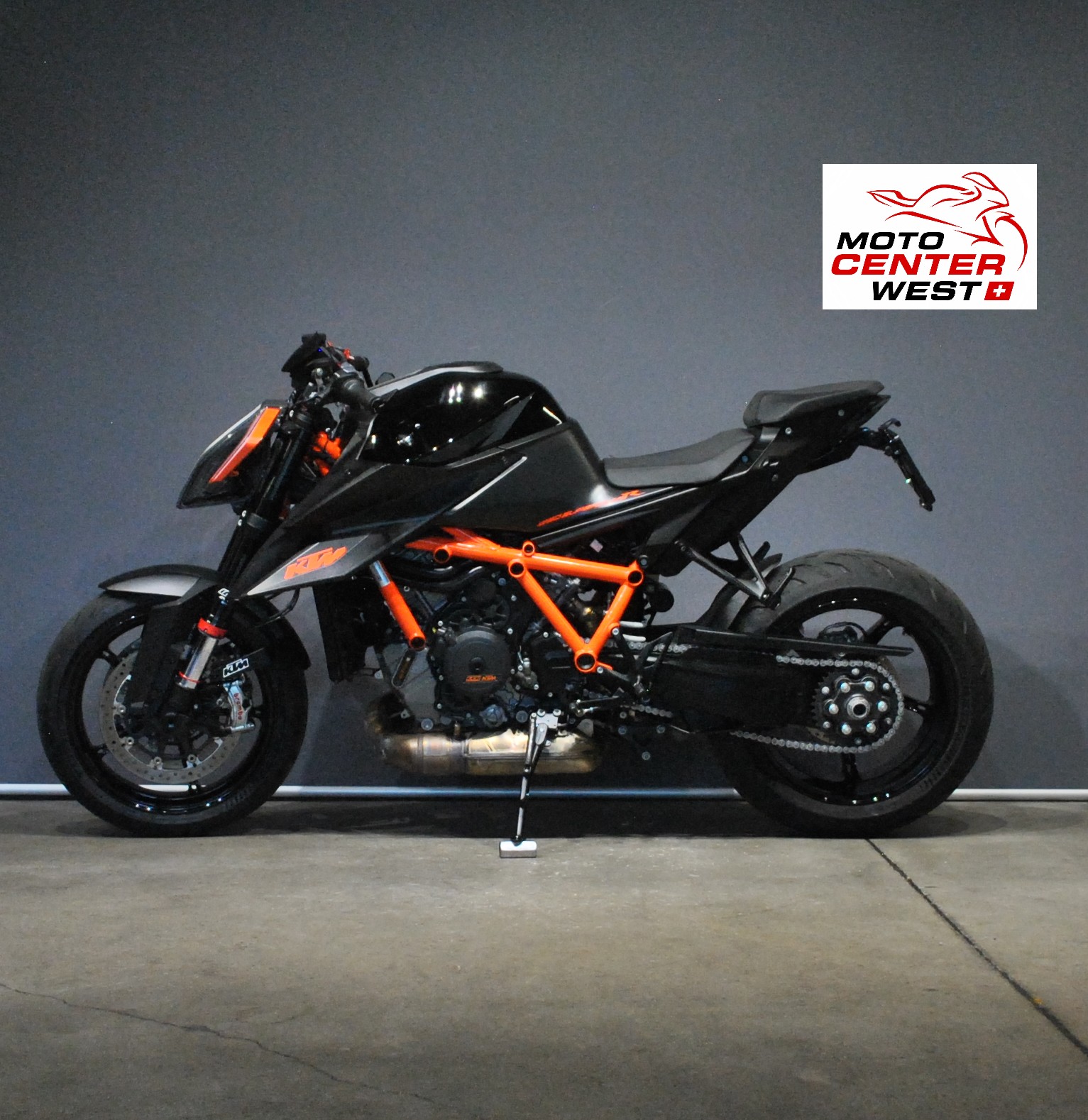 KTM 1290 Super Duke R-image-2