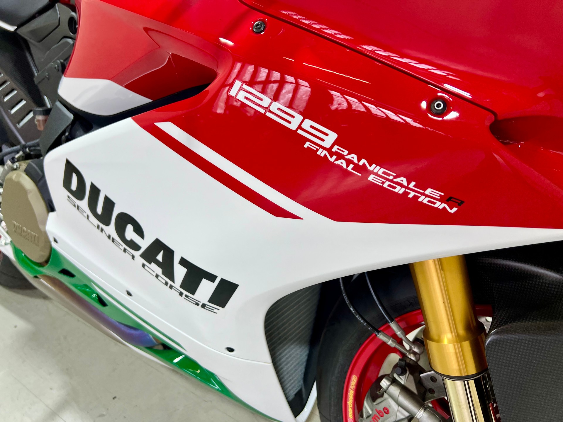 DUCATI Panigale 1299 R Final Edition ABS-image-14