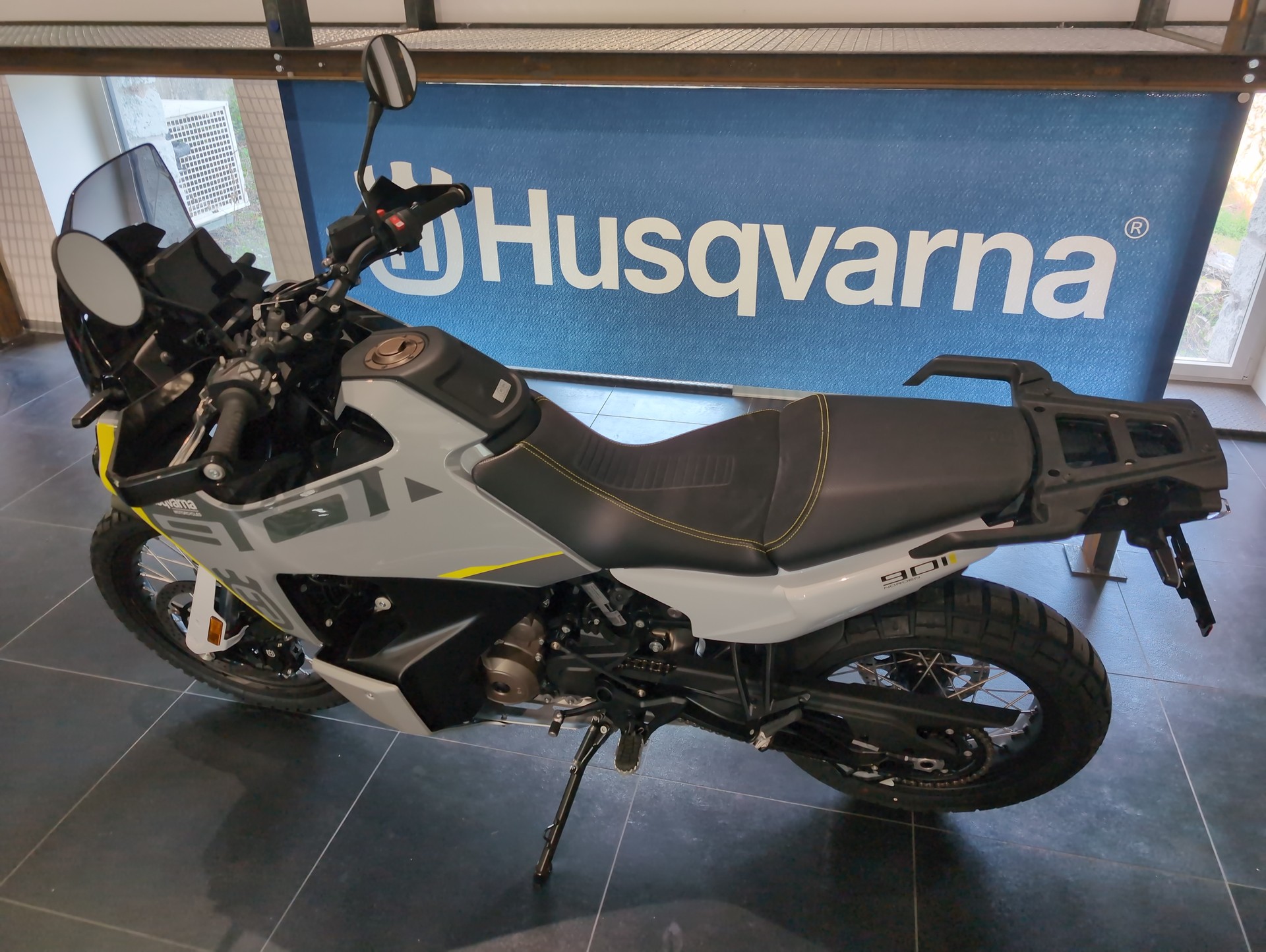 HUSQVARNA Norden 901-image-3