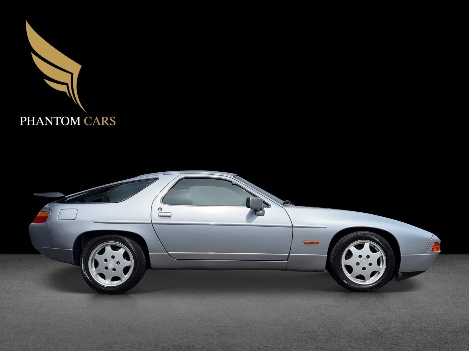 PORSCHE 928 GT