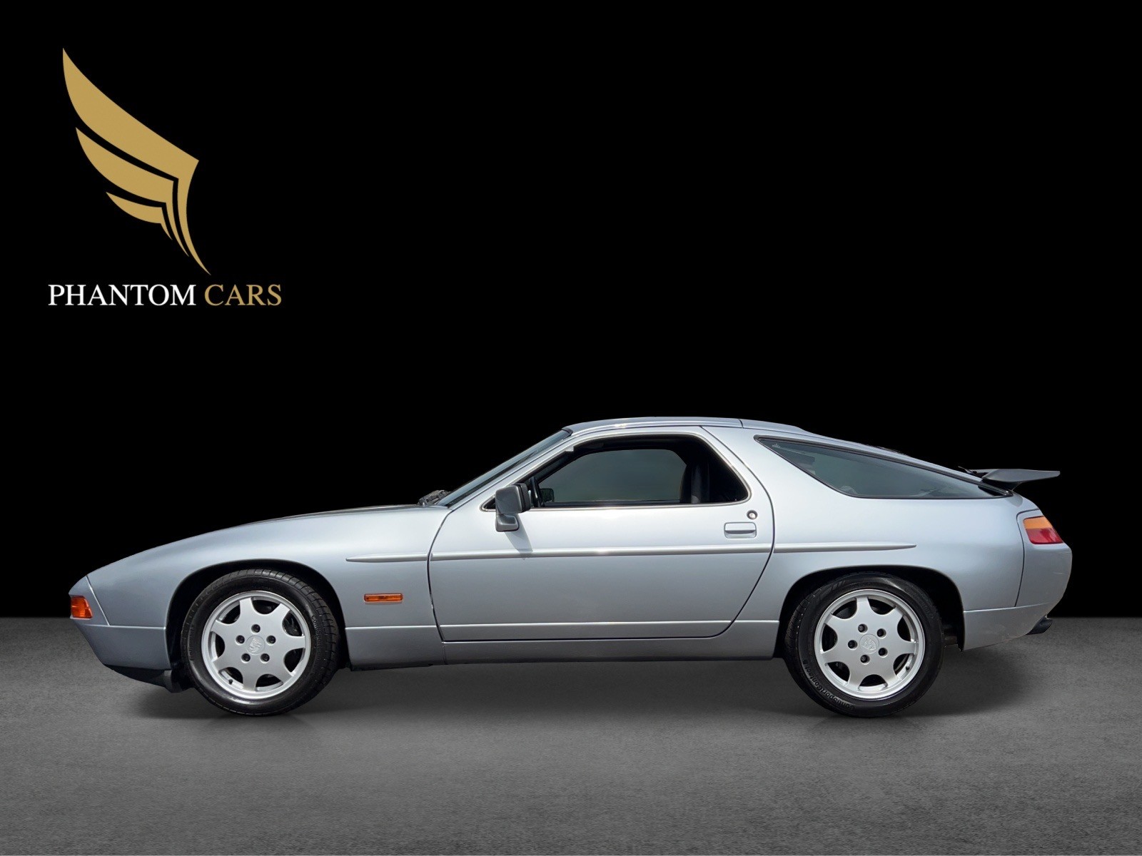 PORSCHE 928 GT-image-4