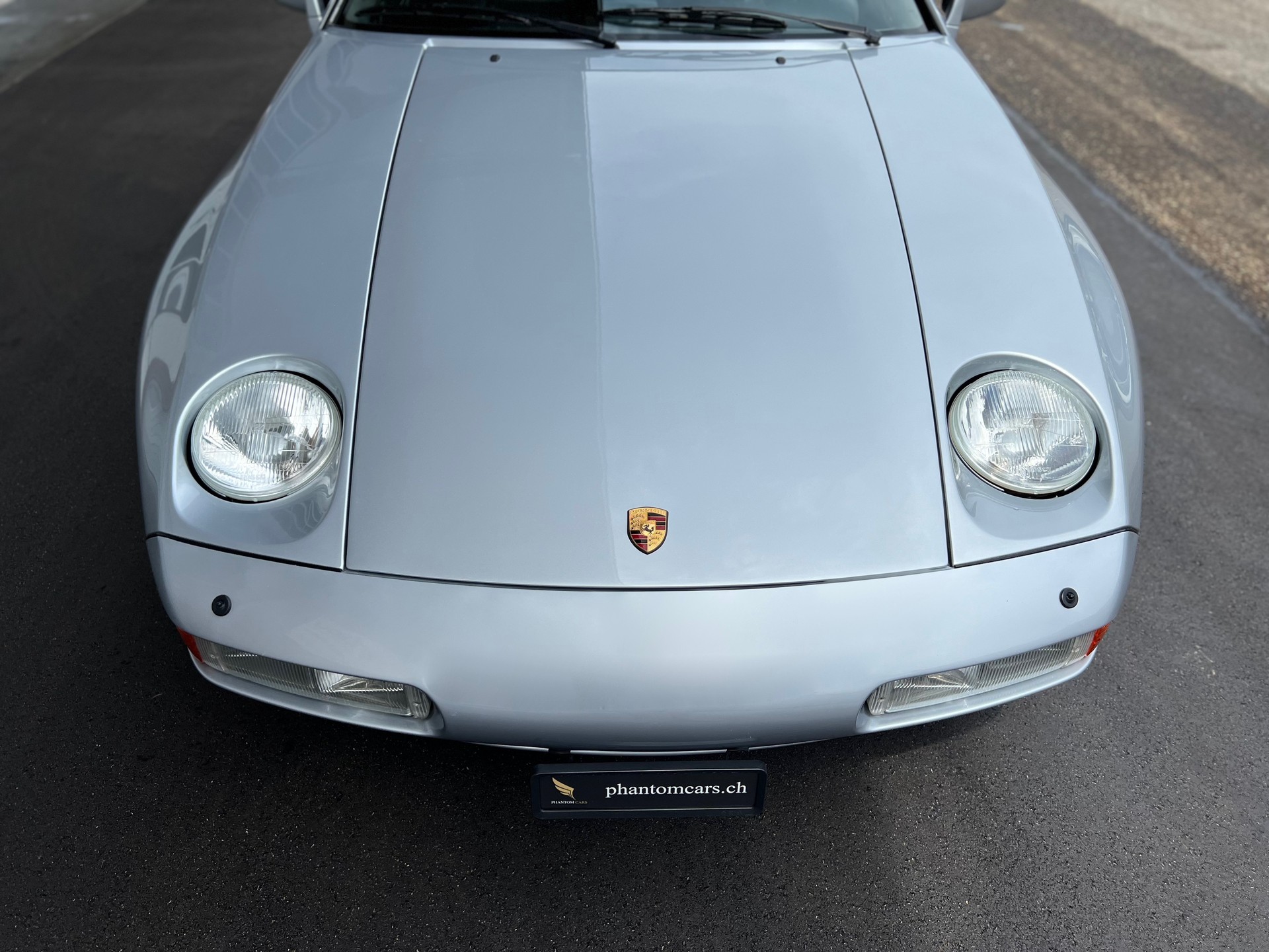 PORSCHE 928 GT-image-27