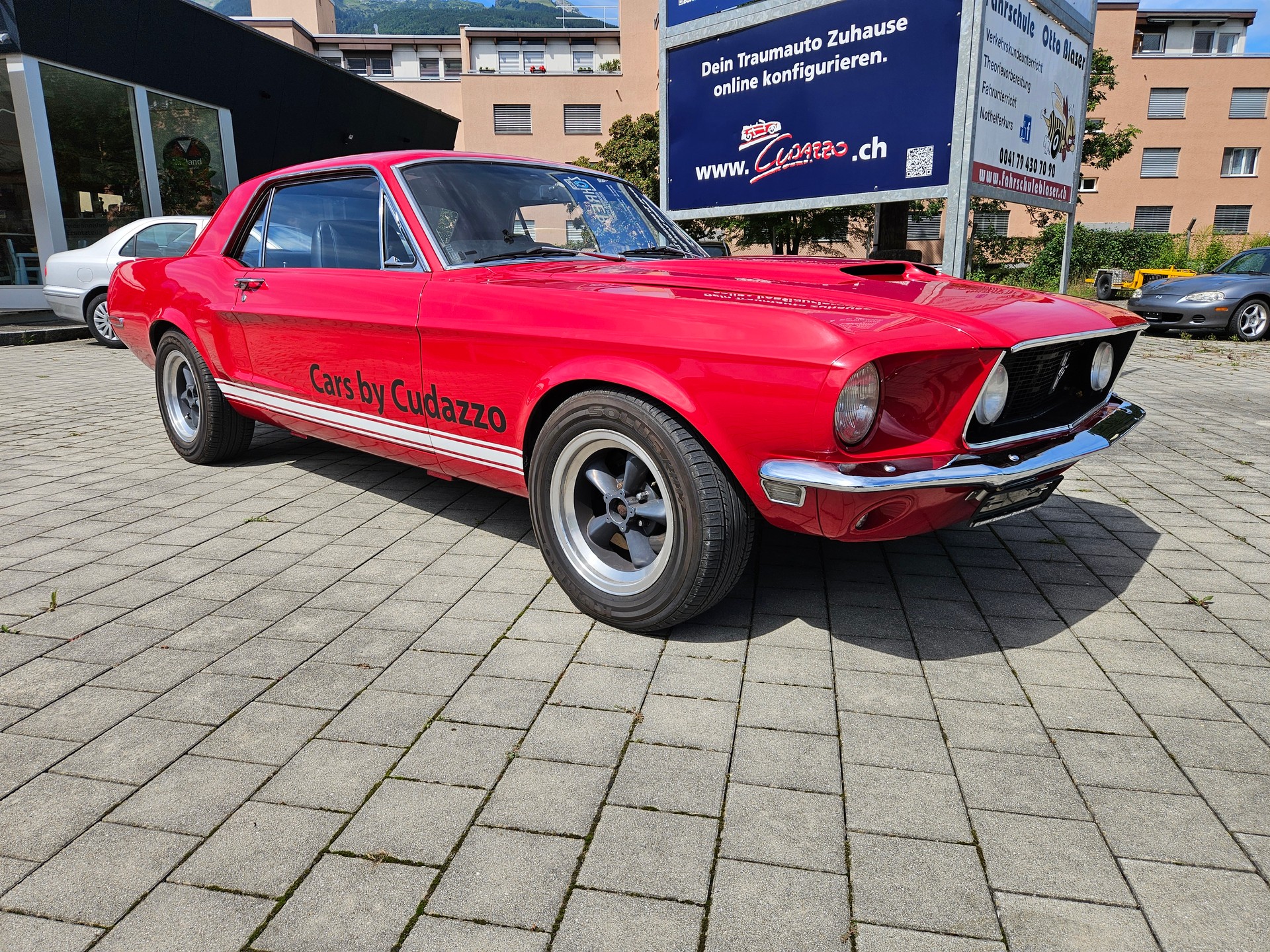 FORD V8 289 Coupé-showroom-element-2