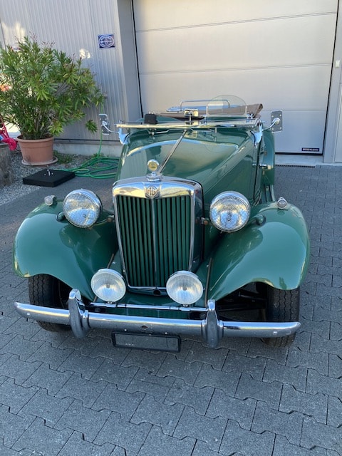 MG Roadster links Lenkung-image-1