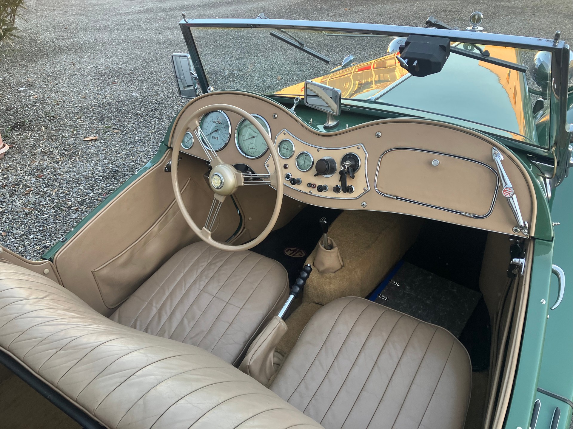 MG Roadster links Lenkung-image-17