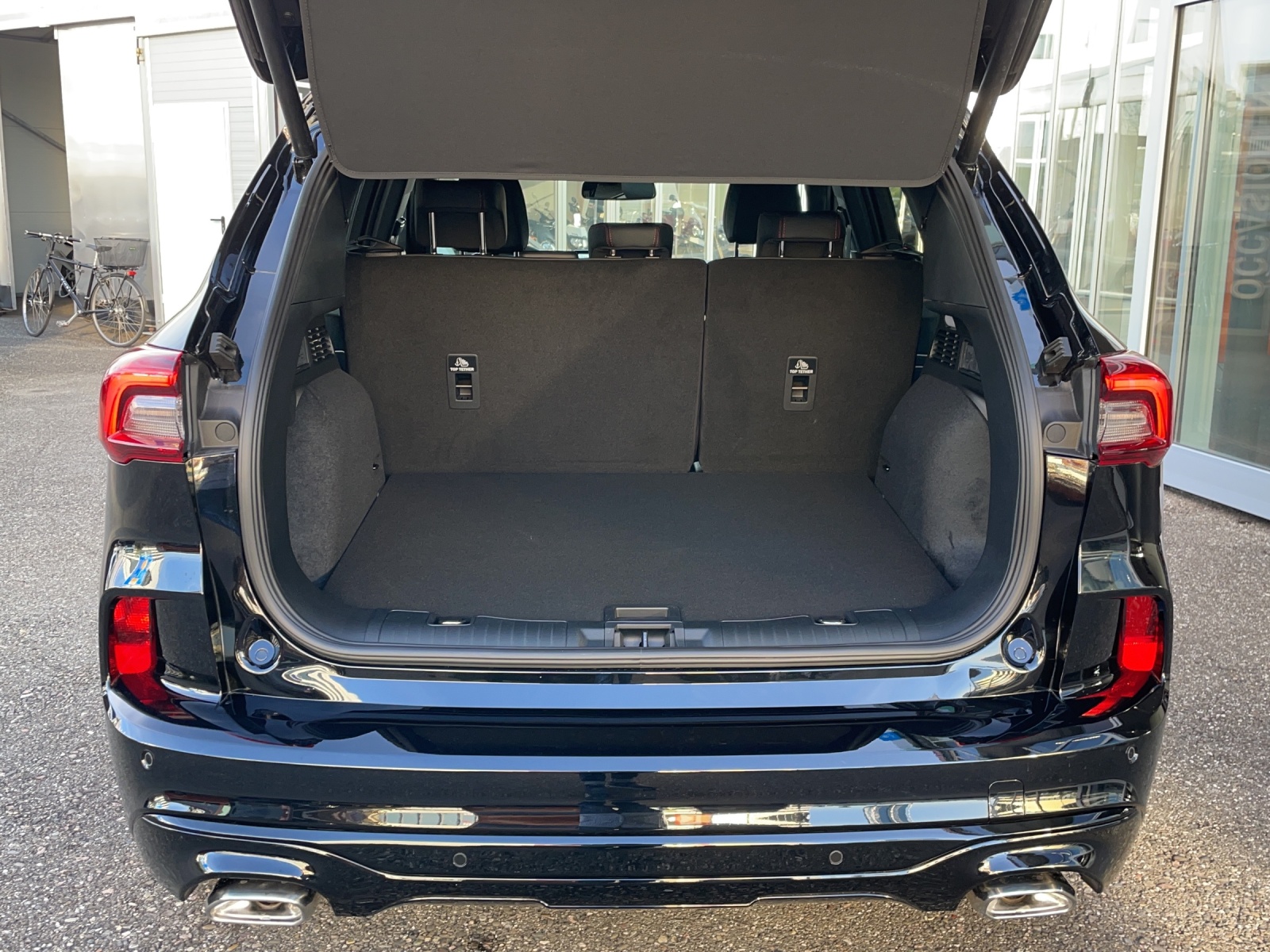 FORD Kuga 2.5 Hybrid ST-Line X 4x4-image-12