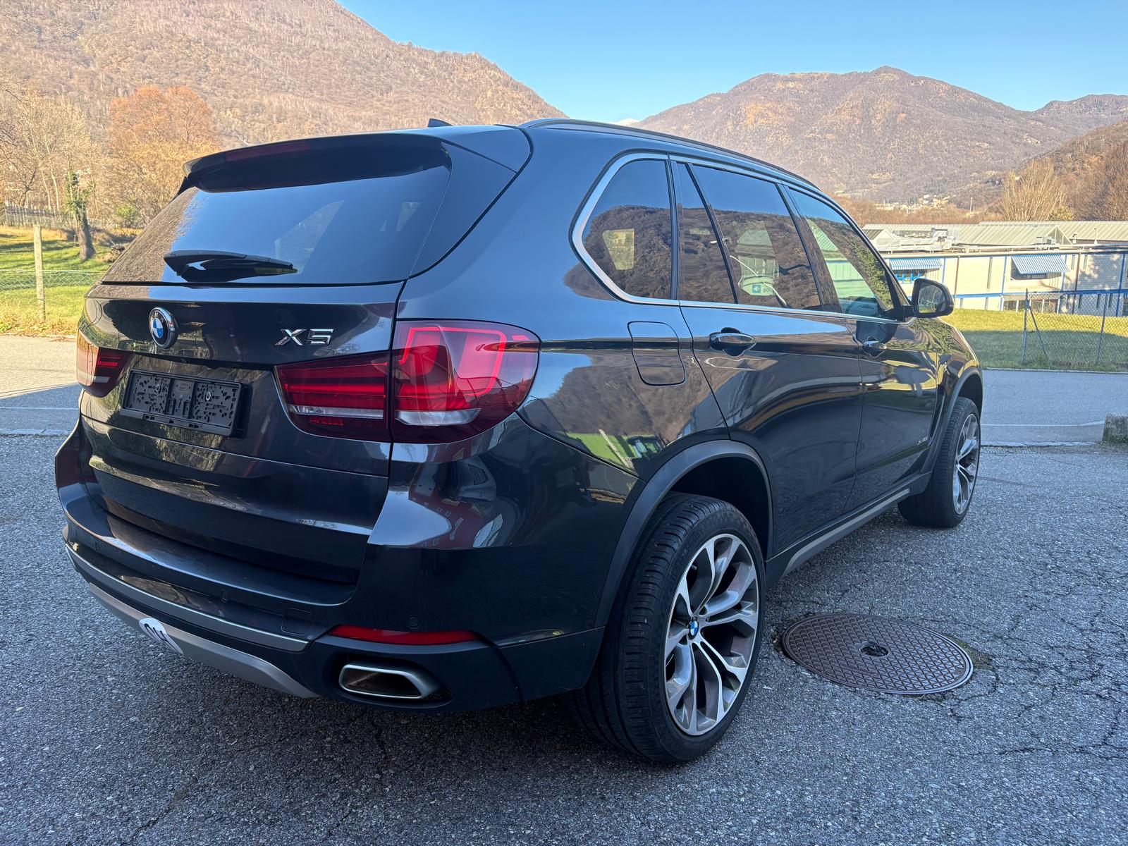 BMW X5 xDrive 40d Steptronic-image-6