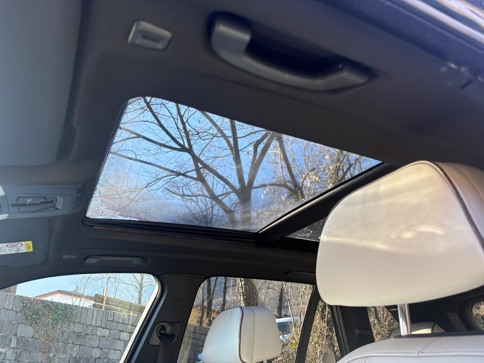 BMW X5 xDrive 40d Steptronic-image-12
