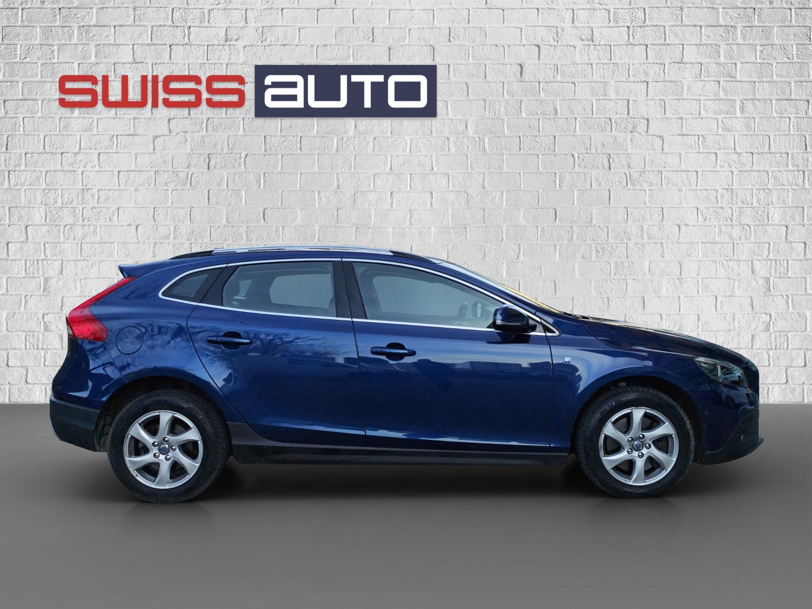 VOLVO V40 Cross Country T4 2.0 AWD Ocean Race Geartronic-showroom-element-3