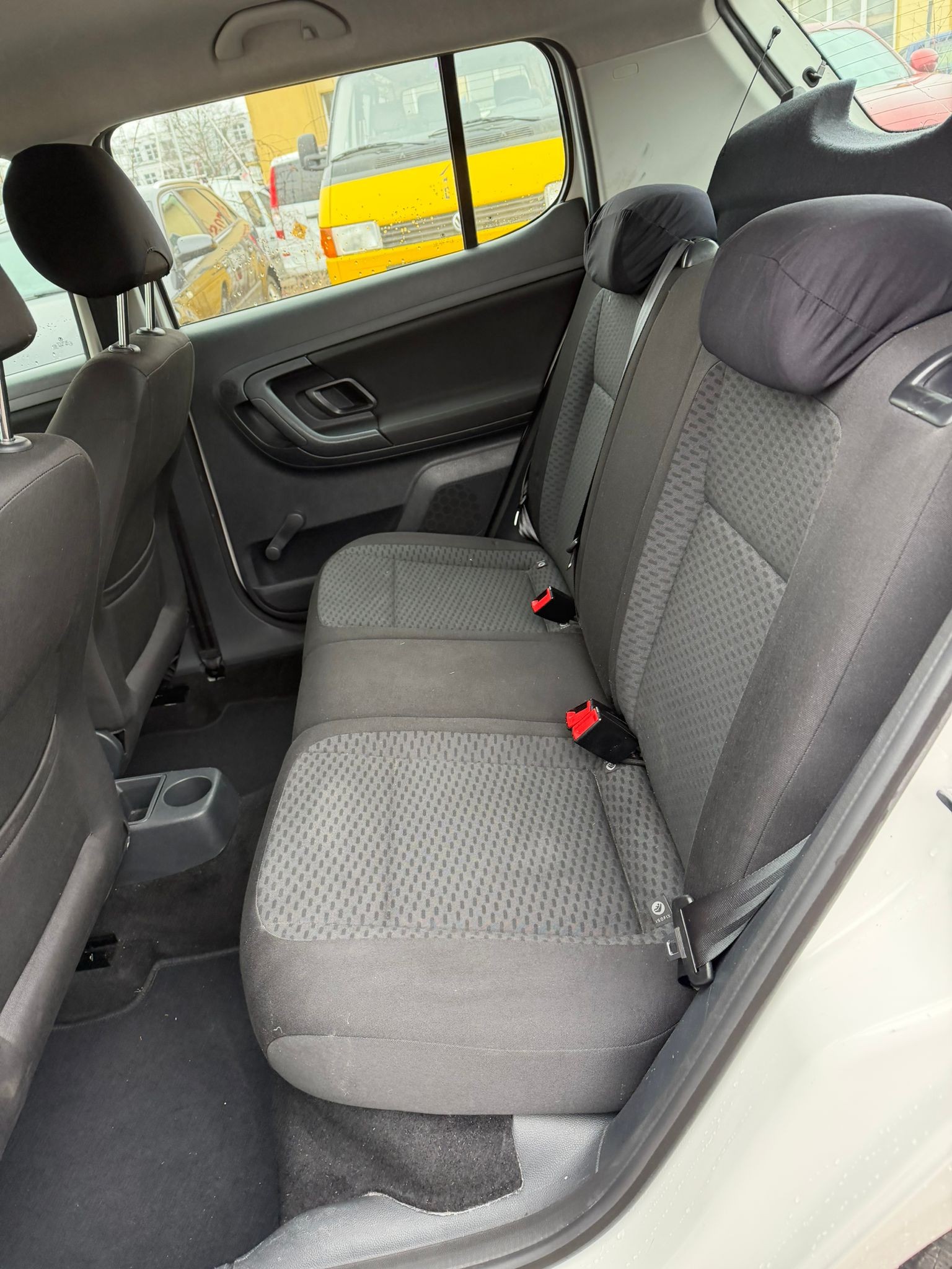 SKODA Fabia 1.6 TDI Elegance-image-7