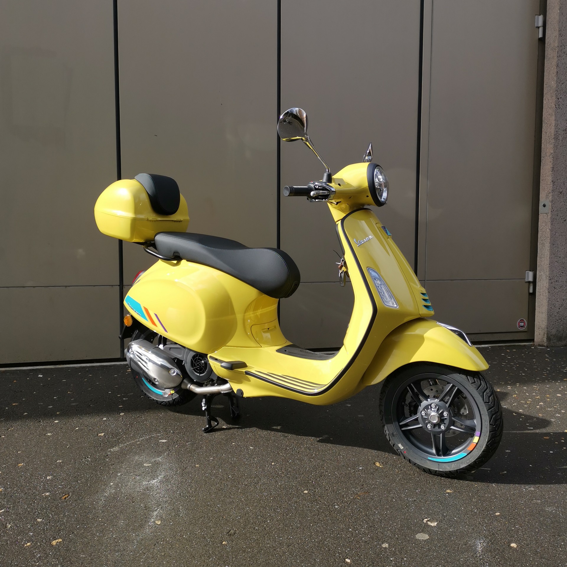 PIAGGIO Vespa 125 Primavera Sport Euro 5+-image-0