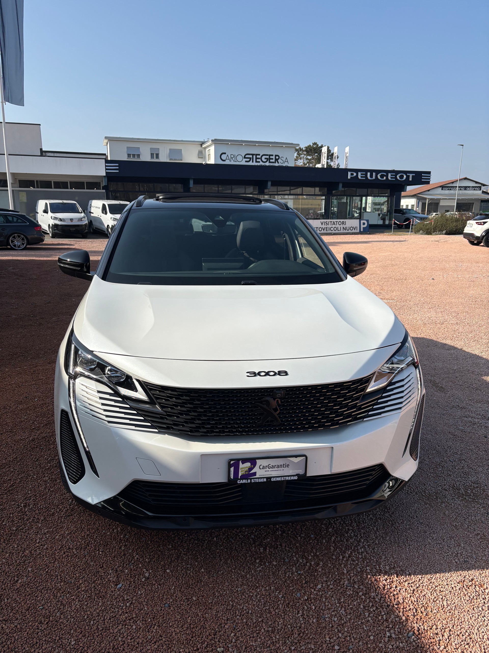 PEUGEOT 3008 300e Hybrid4 GT Pack EAT8-showroom-element-2