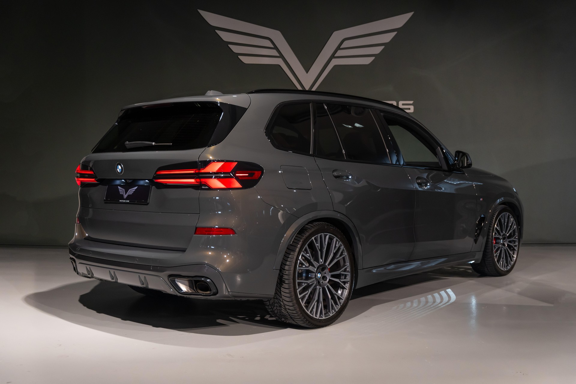 BMW X5 40d xDrive-showroom-element-3