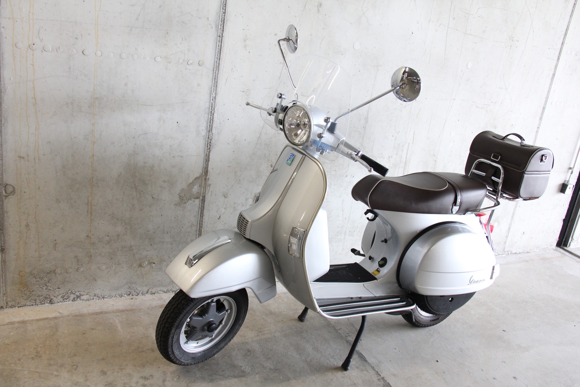 PIAGGIO Vespa PX 125 70° Anniversary-image-6