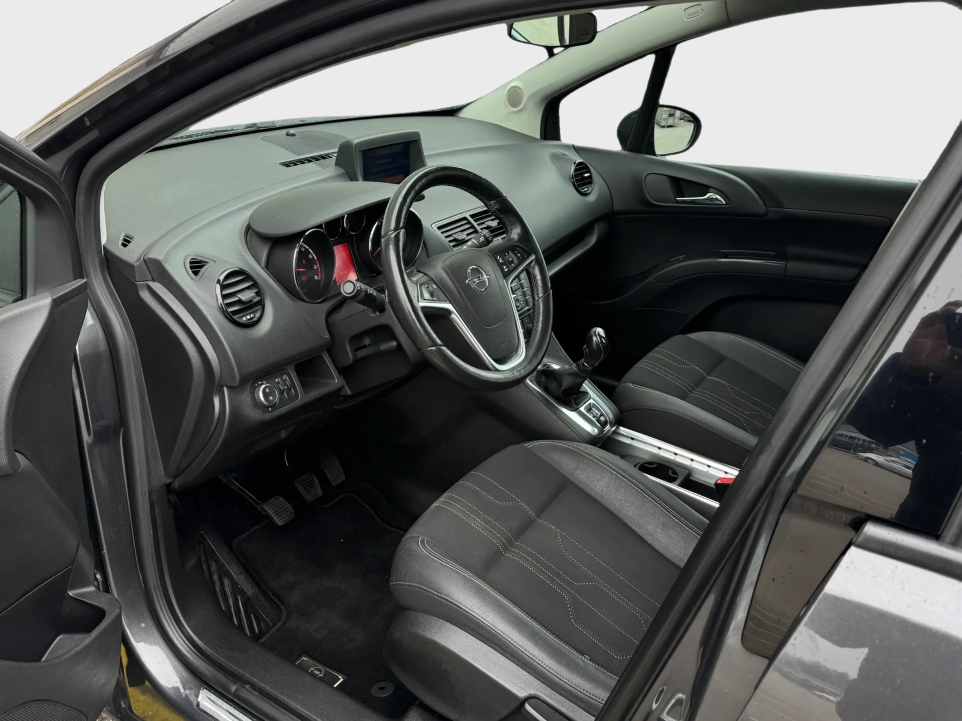 OPEL Meriva 1.4 TP Anniversary Edition-image-12
