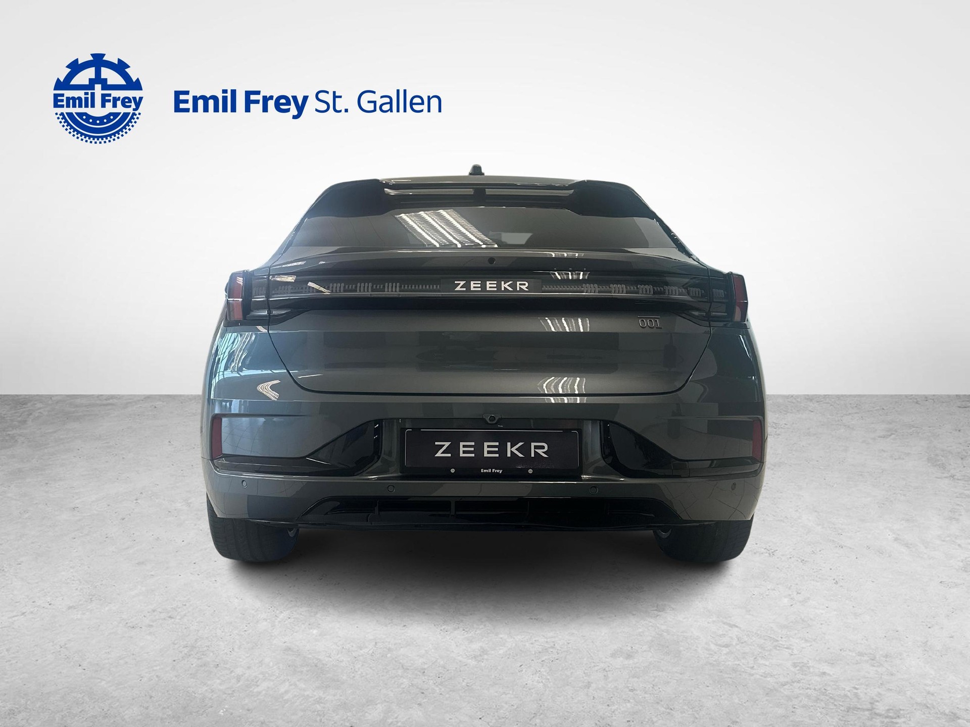 ZEEKR 001 Performance AWD-showroom-element-3