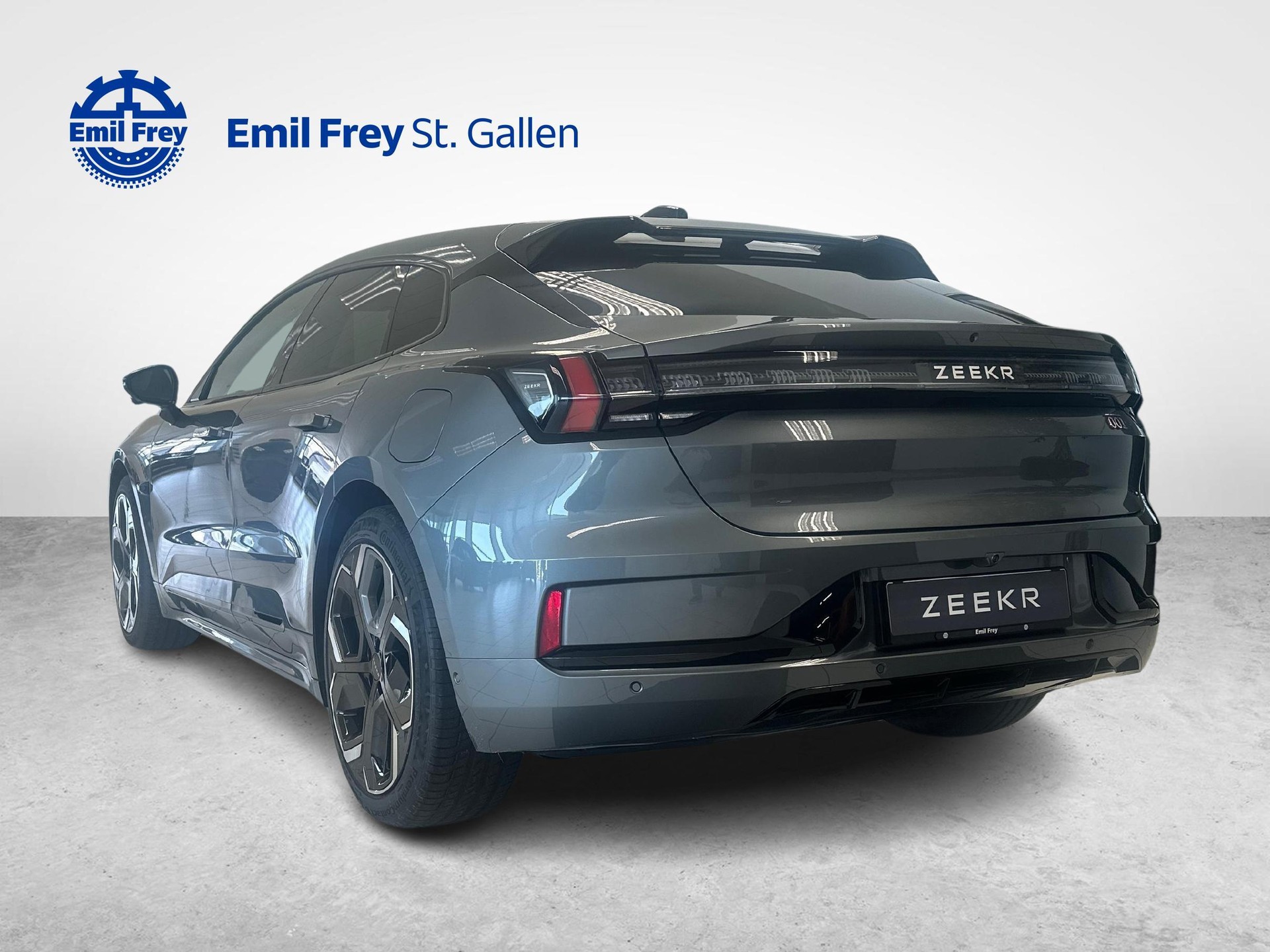 ZEEKR 001 Performance AWD-showroom-element-2