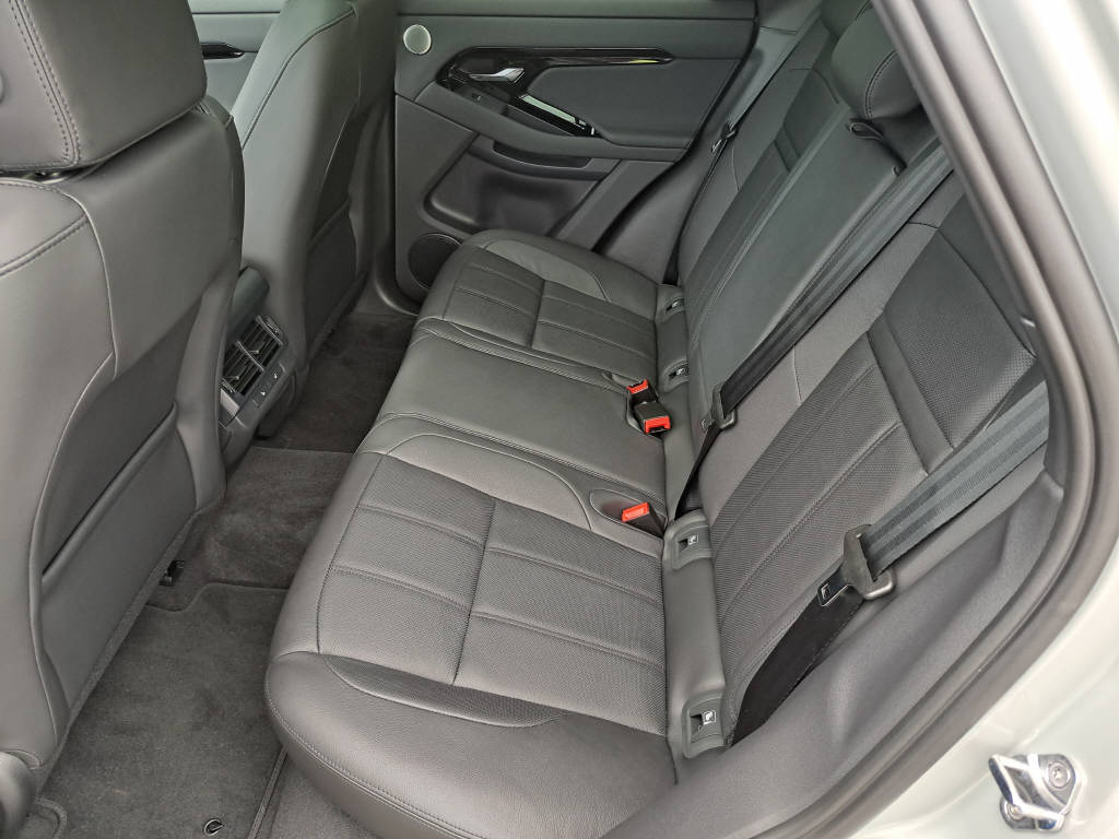 LAND ROVER Range Rover Evoque 1.5 T 270e Dynamic SE-image-9