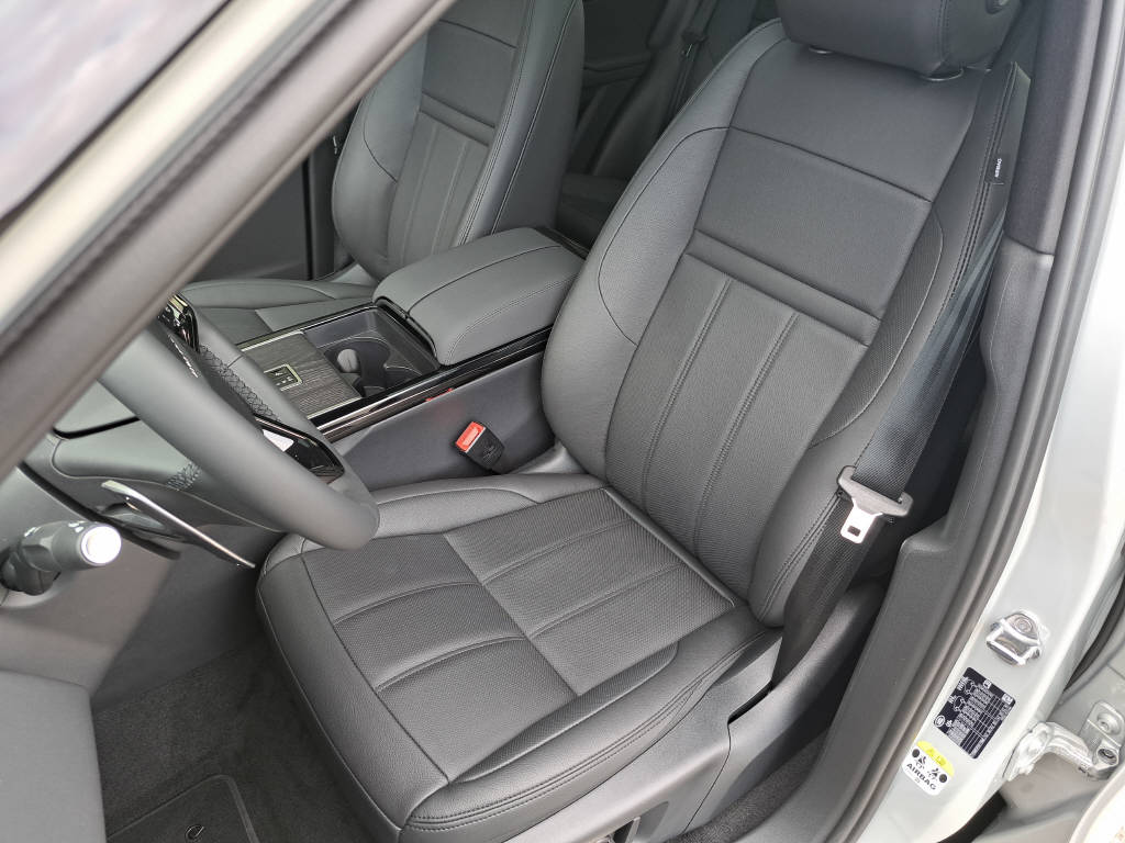 LAND ROVER Range Rover Evoque 1.5 T 270e Dynamic SE-image-8