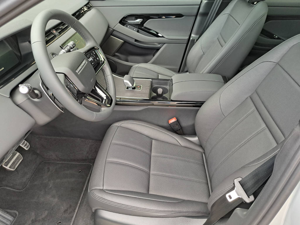 LAND ROVER Range Rover Evoque 1.5 T 270e Dynamic SE-image-7