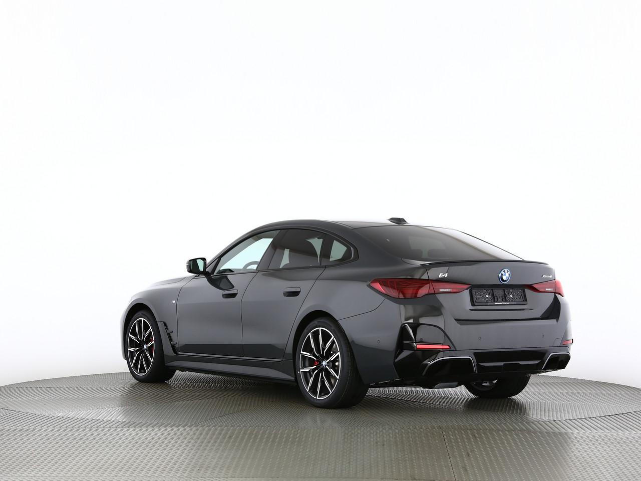 BMW i4 xDrive40-image-7