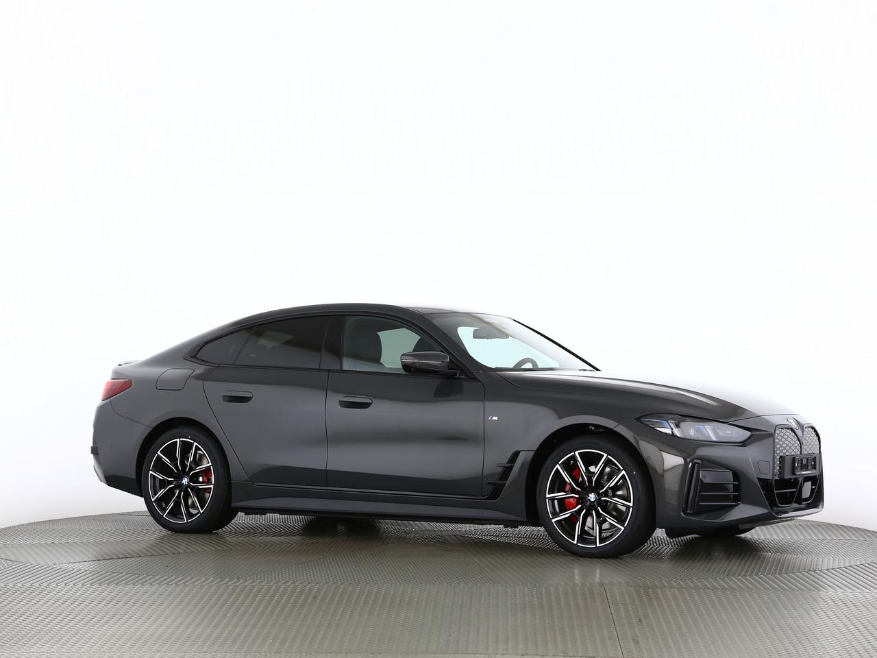 BMW i4 xDrive40-image-16