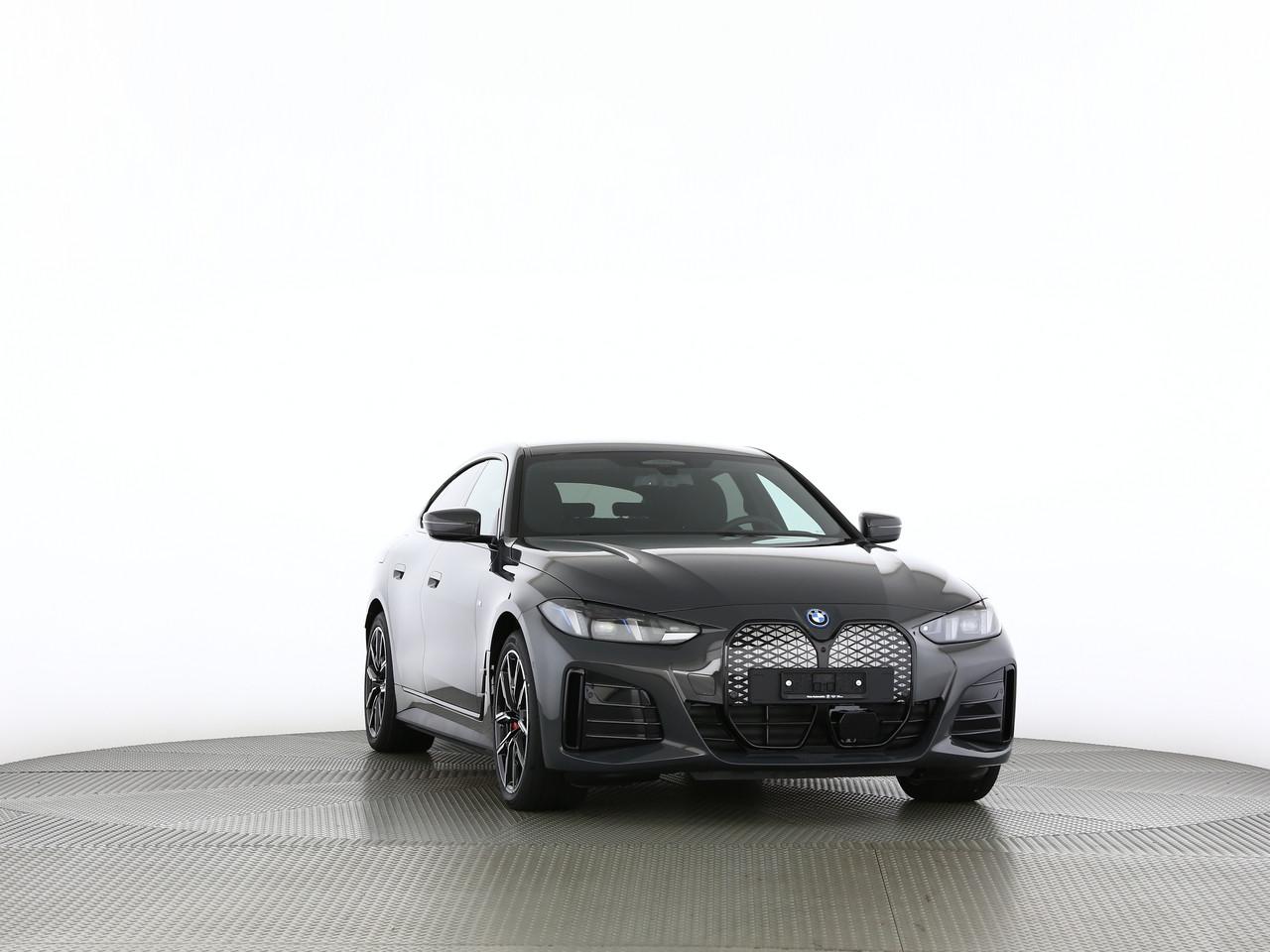 BMW i4 xDrive40-image-19