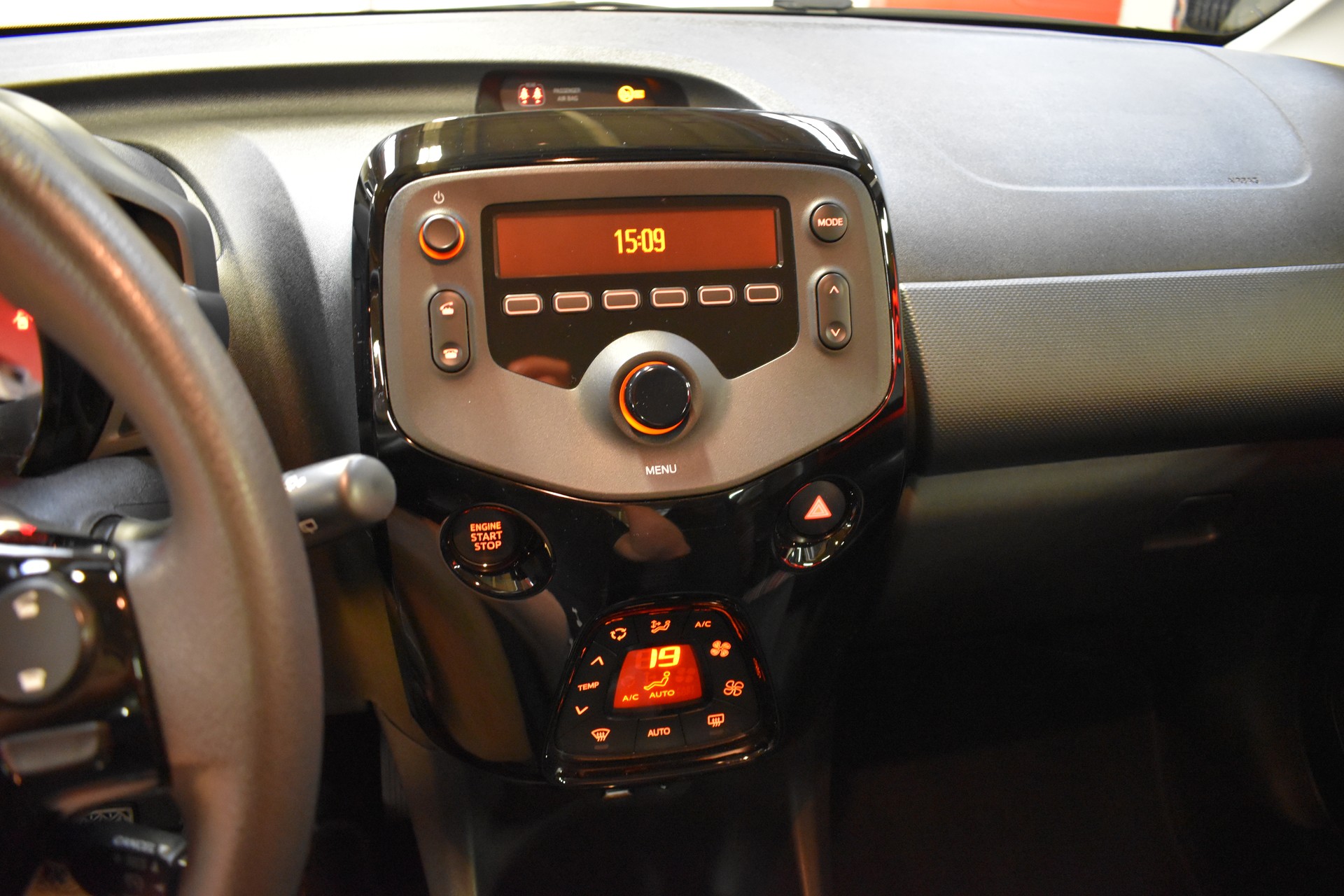 CITROEN C1 1.0 VTi Shine Stop&Start ***FaceLift Model 2020 - 72PS***-image-15