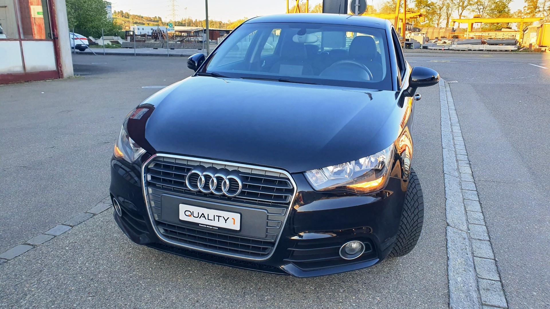 AUDI A1 Sportback 1.4 TFSI Attraction S-tronic-image-5