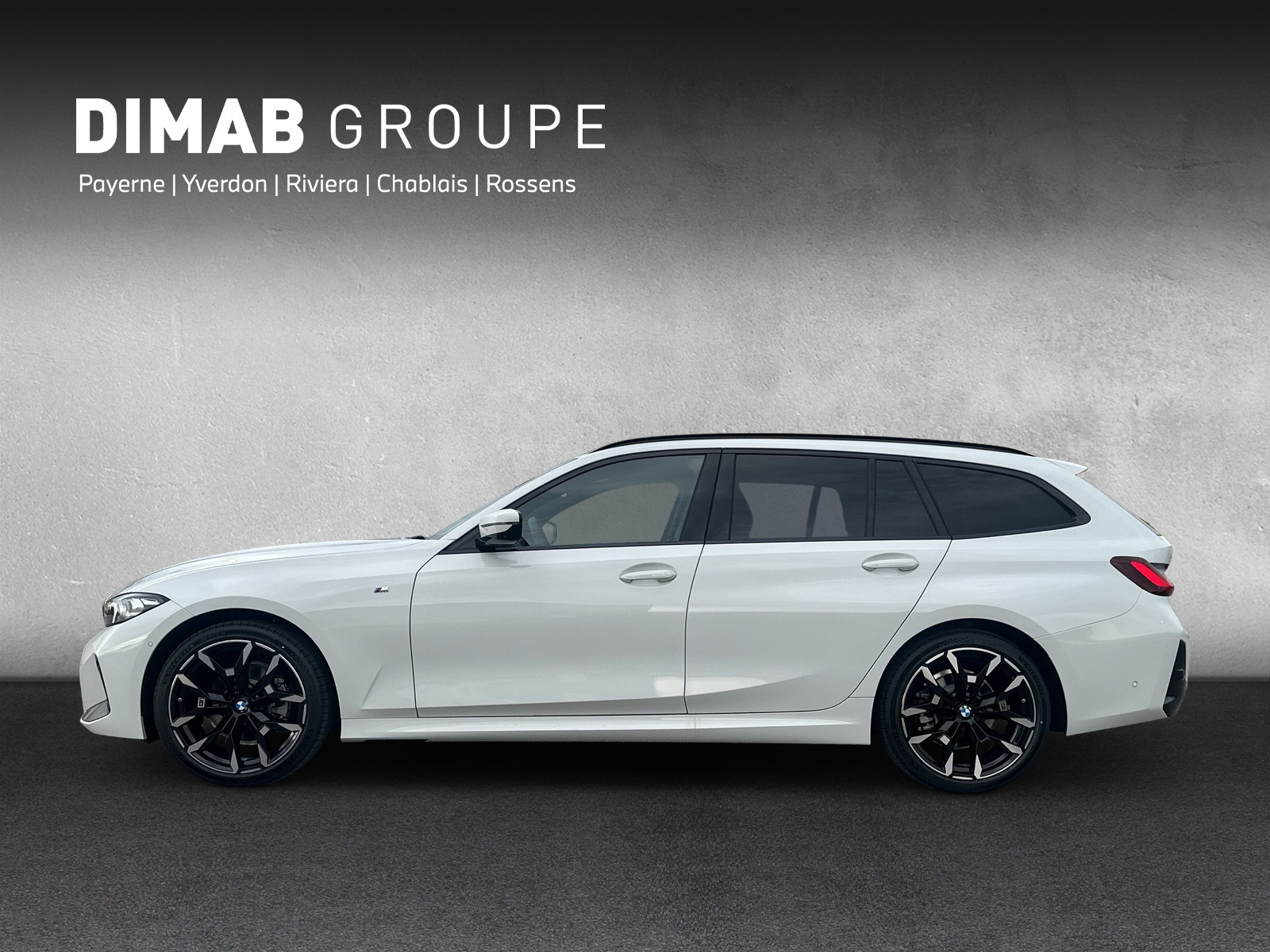 BMW 320d xDrive 48V Touring Steptronic M Sport-showroom-element-1