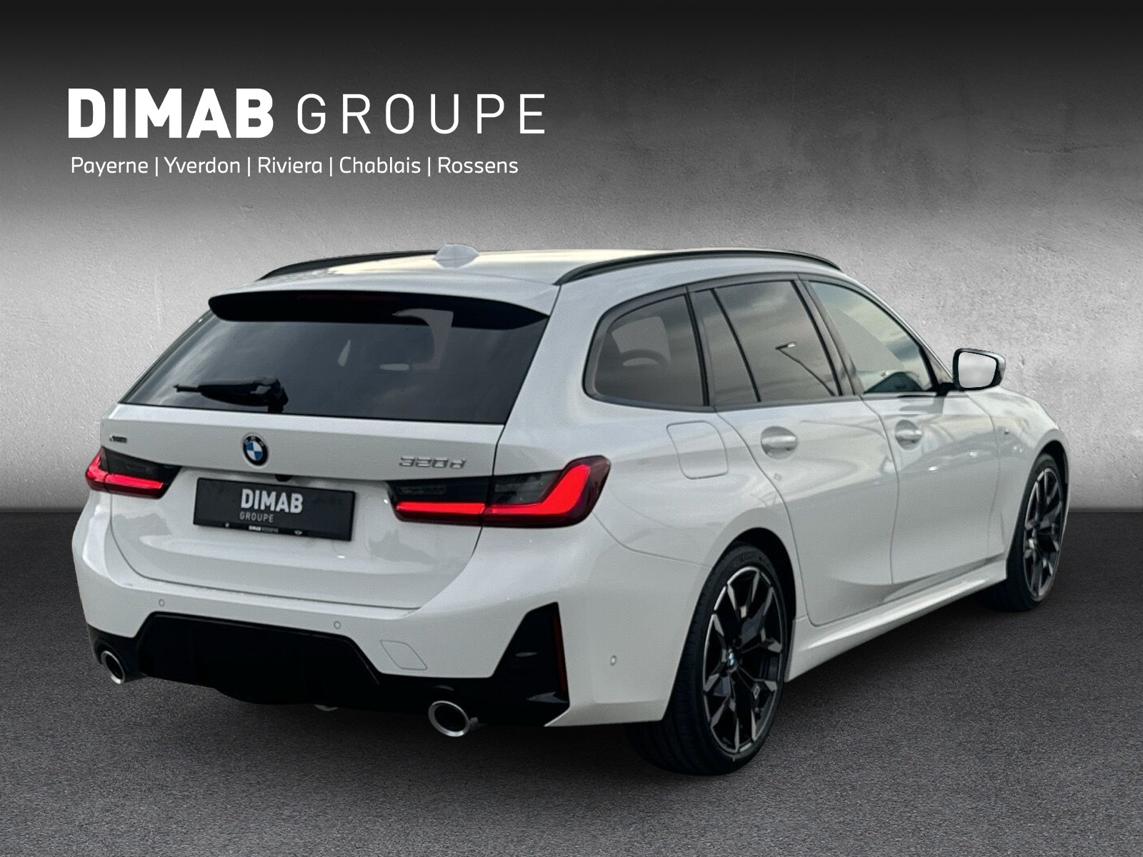 BMW 320d xDrive 48V Touring Steptronic M Sport-image-4