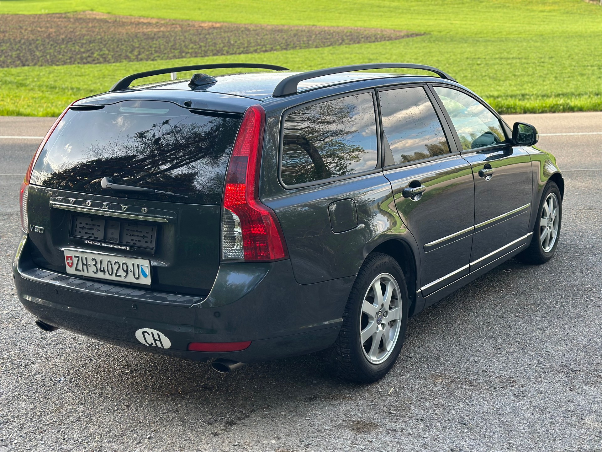 VOLVO V50 D5 Geartronic-image-2