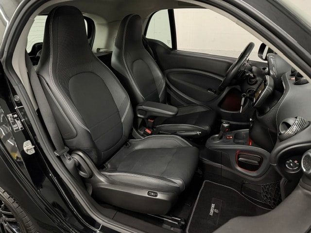 SMART fortwo Brabus Xclusive twinmatic-image-16