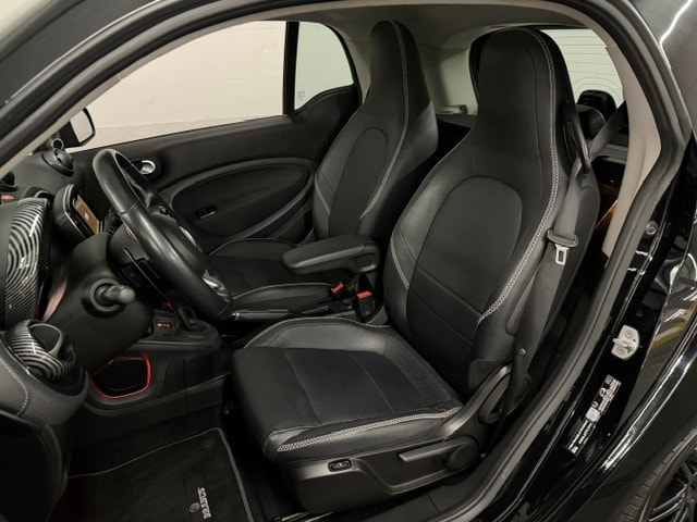 SMART fortwo Brabus Xclusive twinmatic-image-15