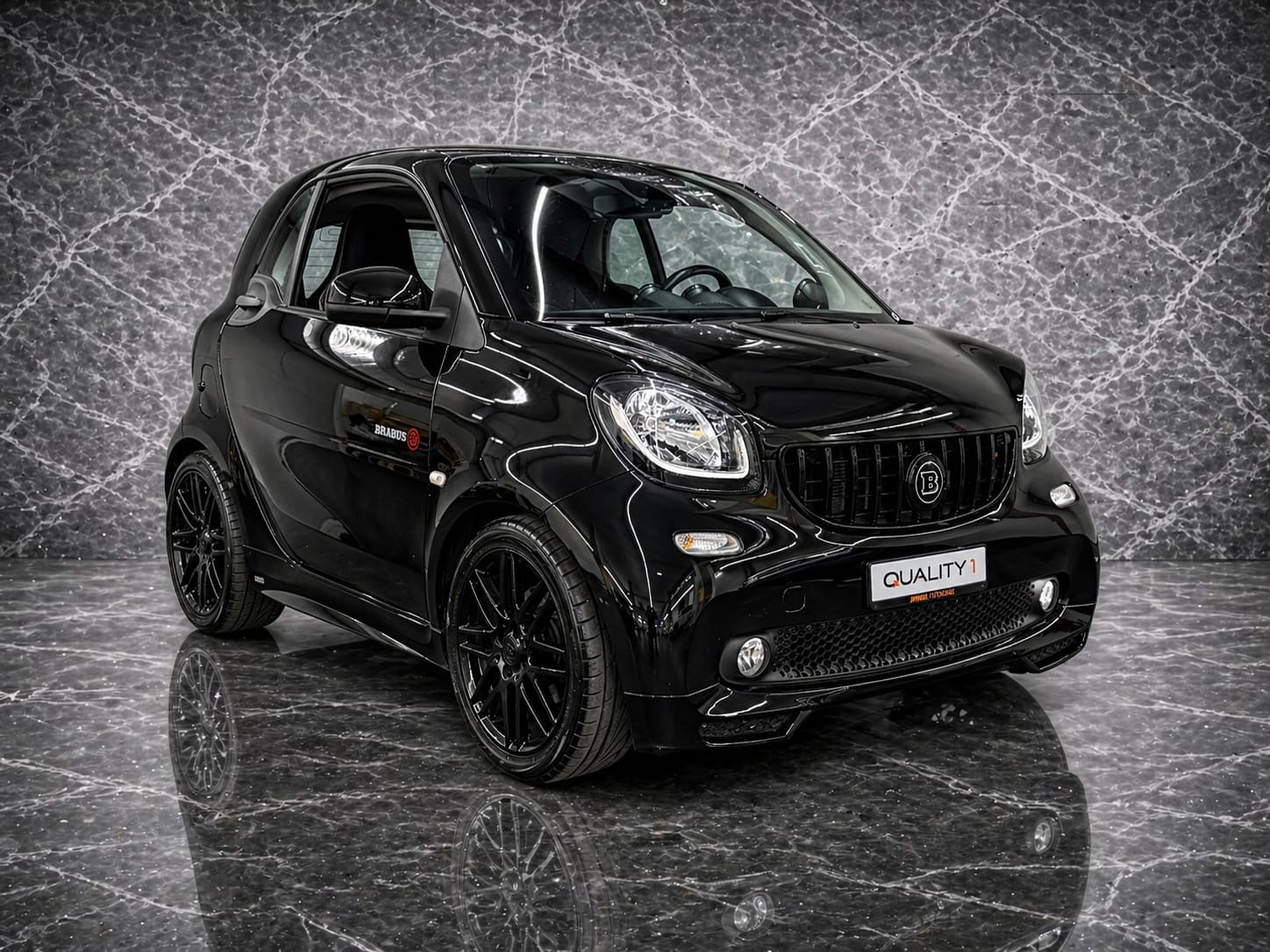 SMART fortwo Brabus Xclusive twinmatic-showroom-element-1